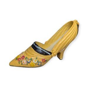 1999 Kingsbridge "My Treasure" Miniature Victorian High Heel Resin Shoe